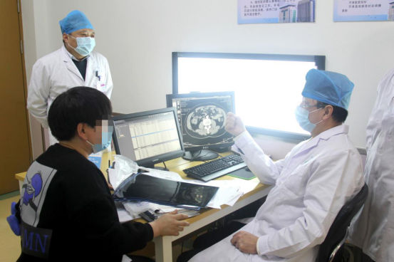 著名肿瘤学专家韩宝惠教授到泰安市肿瘤防治院坐诊